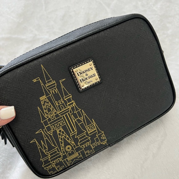 NEW! Dooney & Bourke Crossbody DISNEY - Picture 1 of 9